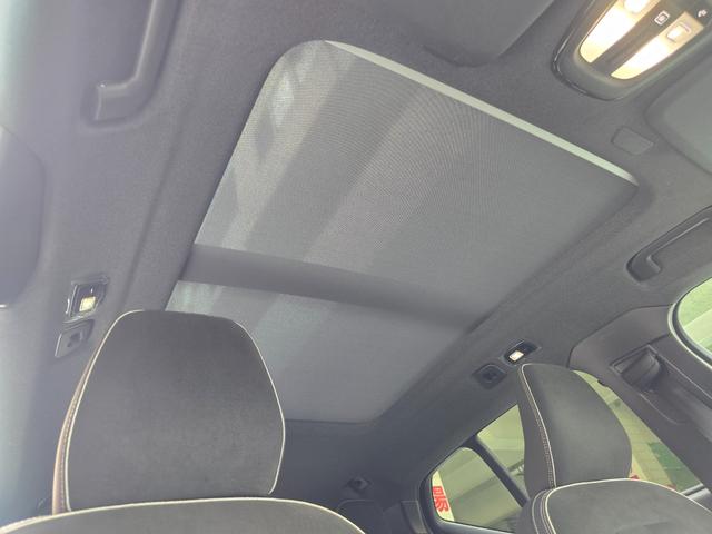 ＸＣ４０リチャージ リチャージ　アルティメットツインモーター　新車保証継承　ＯＰ純正２０インチホイール　ｈａｒｍａｎ／ｋａｒｄｏｎ　ワンオーナー　記録簿付　スペアキー付　４ＷＤ　ＥＴＣ　全周囲カメラ　アダプティブクルコン　サンルーフ　ＡｐｐｌｅＣａｒＰｌａｙ（69枚目）