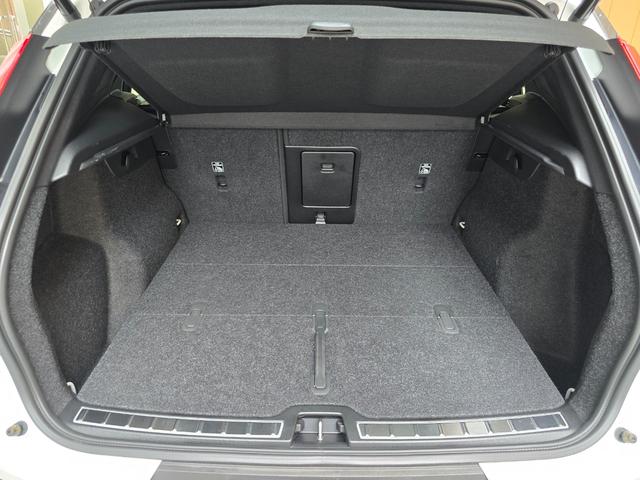 ＸＣ４０リチャージ リチャージ　アルティメットツインモーター　新車保証継承　ＯＰ純正２０インチホイール　ｈａｒｍａｎ／ｋａｒｄｏｎ　ワンオーナー　記録簿付　スペアキー付　４ＷＤ　ＥＴＣ　全周囲カメラ　アダプティブクルコン　サンルーフ　ＡｐｐｌｅＣａｒＰｌａｙ（71枚目）