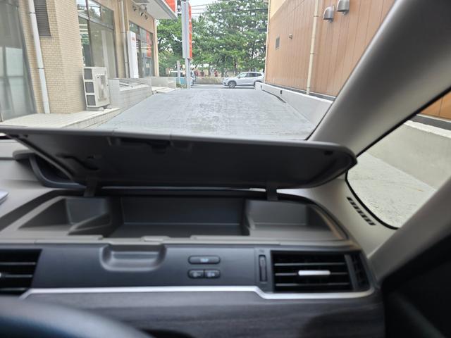 フリード Ｇ　ドライブレコーダー　ＥＴＣ　バックカメラ　ナビ　ＴＶ　オートクルーズコントロール　レーンアシスト　衝突被害軽減システム　両側電動スライドドア　オートライト　スマートキー　アイドリングストップ（45枚目）