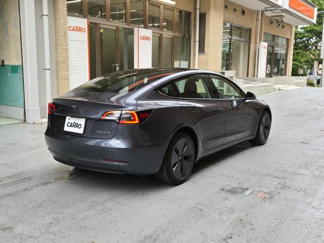 モデル３ ロングレンジ　ＡＷＤ　オートパイロット　ワンオーナー　禁煙車　保証継承　バッテリ保証　ＥＴＣ　パークアシスト　バックカメラ　サイドカメラ（16枚目）