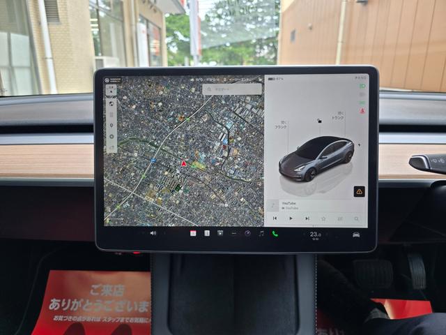 モデル３ ロングレンジ　ＡＷＤ　オートパイロット　ワンオーナー　禁煙車　保証継承　バッテリ保証　ＥＴＣ　パークアシスト　バックカメラ　サイドカメラ（35枚目）