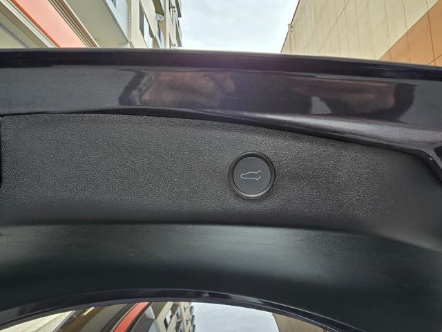 モデル３ ロングレンジ　ＡＷＤ　オートパイロット　ワンオーナー　禁煙車　保証継承　バッテリ保証　ＥＴＣ　パークアシスト　バックカメラ　サイドカメラ（64枚目）