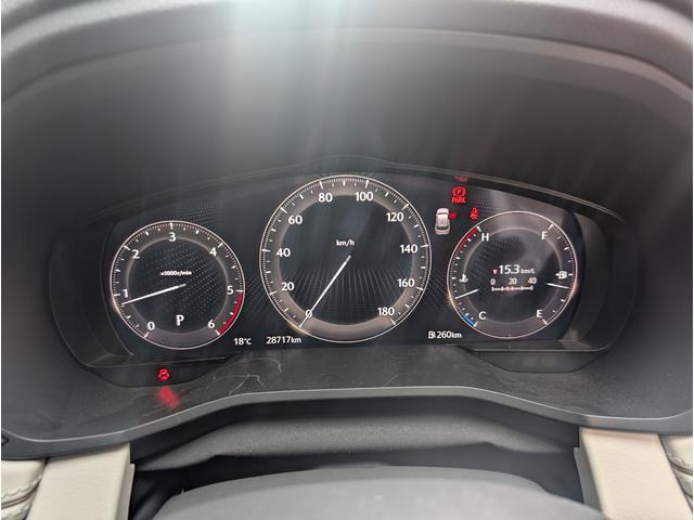 CX-60 XD エクスクルーシブモード 4WD 新車保証継承 記録簿付 スペアキー付 ETC 全周囲カメラ クリアランスソナー オートクルーズコントロール レーンアシスト 衝突被害軽減システム サンルーフ TV オートマチックハイビーム(27枚目)