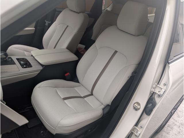 CX-60 XD エクスクルーシブモード 4WD 新車保証継承 記録簿付 スペアキー付 ETC 全周囲カメラ クリアランスソナー オートクルーズコントロール レーンアシスト 衝突被害軽減システム サンルーフ TV オートマチックハイビーム(41枚目)