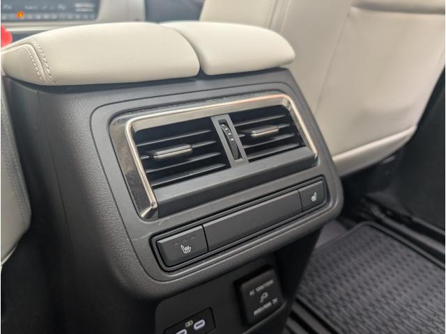 CX-60 XD エクスクルーシブモード 4WD 新車保証継承 記録簿付 スペアキー付 ETC 全周囲カメラ クリアランスソナー オートクルーズコントロール レーンアシスト 衝突被害軽減システム サンルーフ TV オートマチックハイビーム(46枚目)