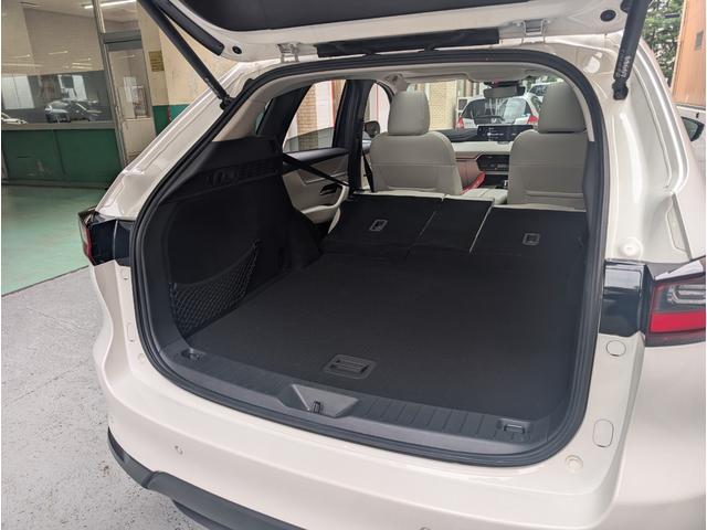 CX-60 XD エクスクルーシブモード 4WD 新車保証継承 記録簿付 スペアキー付 ETC 全周囲カメラ クリアランスソナー オートクルーズコントロール レーンアシスト 衝突被害軽減システム サンルーフ TV オートマチックハイビーム(55枚目)