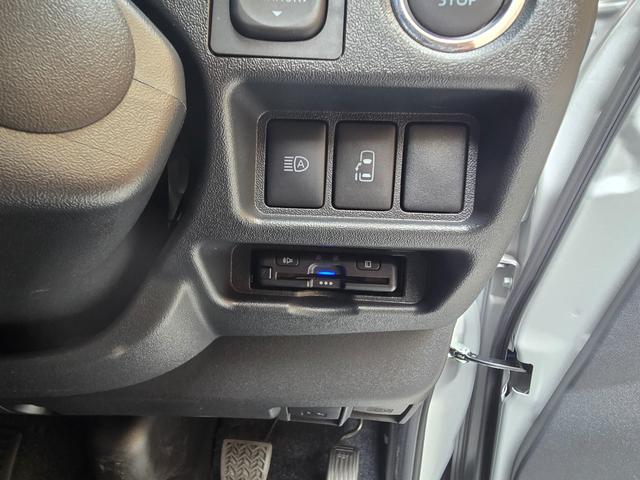 ハイエースワゴン グランドキャビン スーパーロング 令和7年式 10人乗り 片側電動スライドドア 全周囲カメラ スペアキー有 フルセグTV AppleCarPlay ETC 純正ホイール ワンオーナー 新車保証継承 記録簿(9枚目)