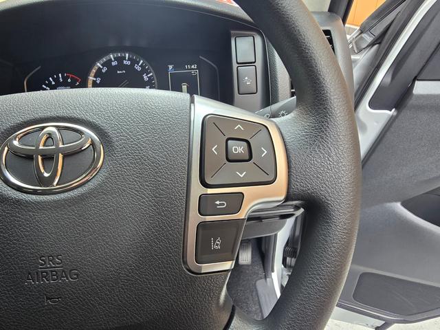 ハイエースワゴン グランドキャビン スーパーロング 令和7年式 10人乗り 片側電動スライドドア 全周囲カメラ スペアキー有 フルセグTV AppleCarPlay ETC 純正ホイール ワンオーナー 新車保証継承 記録簿(24枚目)