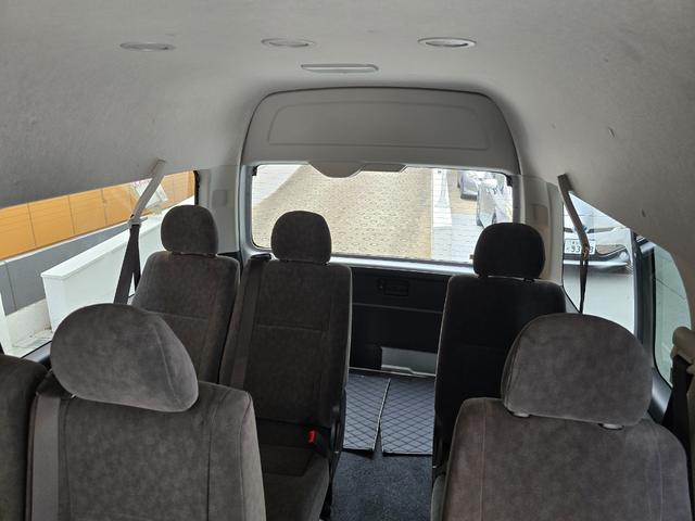 ハイエースワゴン グランドキャビン スーパーロング 令和7年式 10人乗り 片側電動スライドドア 全周囲カメラ スペアキー有 フルセグTV AppleCarPlay ETC 純正ホイール ワンオーナー 新車保証継承 記録簿(40枚目)