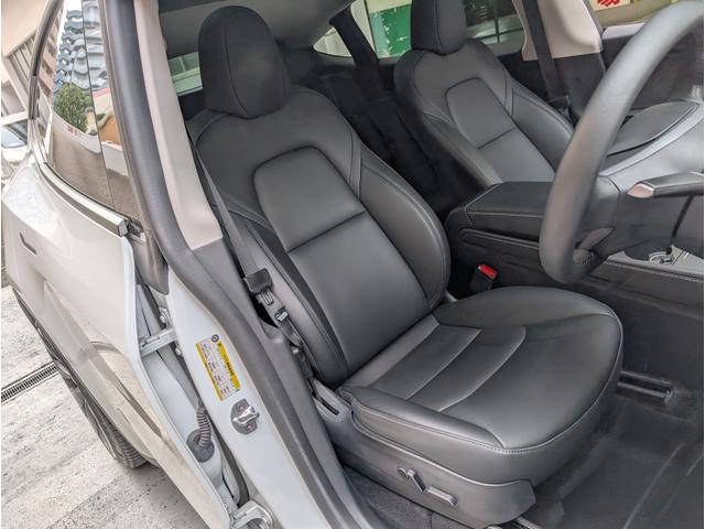 モデルY パフォーマンス ETC バックカメラ パワーシート サンルーフ ナビ アルミホイール パワーウィンドウ(3枚目)