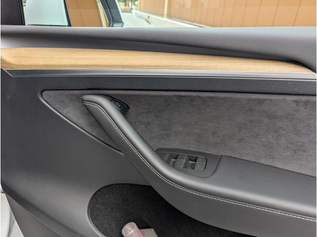 モデルY パフォーマンス ETC バックカメラ パワーシート サンルーフ ナビ アルミホイール パワーウィンドウ(42枚目)