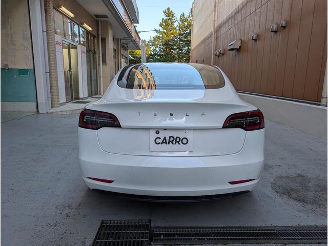 モデル３ スタンダードレンジプラス　バックカメラ　サイドカメラ　ナビ　クリアランスソナー　オートクルーズコントロール　パワーシート　ＣＶＴ　アルミホイール　ＡＢＳ　エアコン　パワーウィンドウ　運転席エアバッグ　助手席エアバッグ（13枚目）