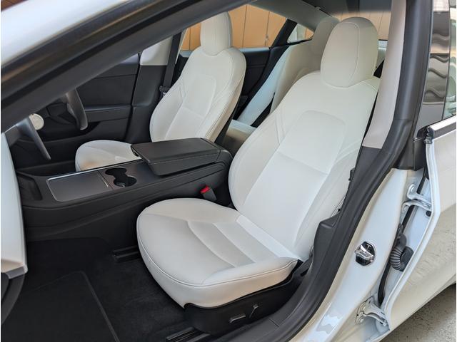 モデル３ スタンダードレンジプラス　バックカメラ　サイドカメラ　ナビ　クリアランスソナー　オートクルーズコントロール　パワーシート　ＣＶＴ　アルミホイール　ＡＢＳ　エアコン　パワーウィンドウ　運転席エアバッグ　助手席エアバッグ（22枚目）