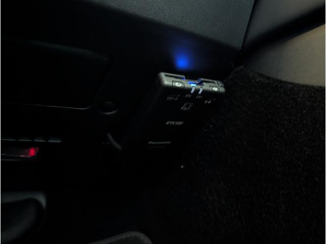 モデル３ スタンダードレンジプラス　バックカメラ　サイドカメラ　ナビ　クリアランスソナー　オートクルーズコントロール　パワーシート　ＣＶＴ　アルミホイール　ＡＢＳ　エアコン　パワーウィンドウ　運転席エアバッグ　助手席エアバッグ（38枚目）