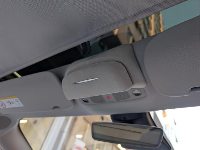 モデル３ スタンダードレンジプラス　バックカメラ　サイドカメラ　ナビ　クリアランスソナー　オートクルーズコントロール　パワーシート　ＣＶＴ　アルミホイール　ＡＢＳ　エアコン　パワーウィンドウ　運転席エアバッグ　助手席エアバッグ（41枚目）