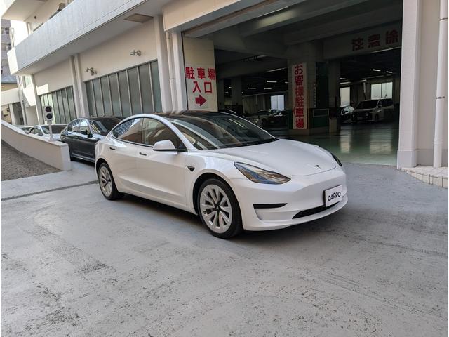 モデル３ スタンダードレンジプラス　黒内装　ブラックレザー　クリアランスソナー　バックカメラ　サイドカメラ　ナビ　アルミホイール　サンルーフ　ＡＴ　パワーシート　Ｂｌｕｅｔｏｏｔｈ　エアコン　パワーウィンドウ（10枚目）