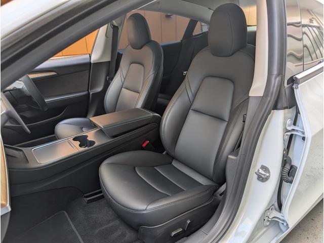 モデル３ スタンダードレンジプラス　黒内装　ブラックレザー　クリアランスソナー　バックカメラ　サイドカメラ　ナビ　アルミホイール　サンルーフ　ＡＴ　パワーシート　Ｂｌｕｅｔｏｏｔｈ　エアコン　パワーウィンドウ（26枚目）