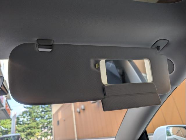 モデル３ スタンダードレンジプラス　黒内装　ブラックレザー　クリアランスソナー　バックカメラ　サイドカメラ　ナビ　アルミホイール　サンルーフ　ＡＴ　パワーシート　Ｂｌｕｅｔｏｏｔｈ　エアコン　パワーウィンドウ（39枚目）