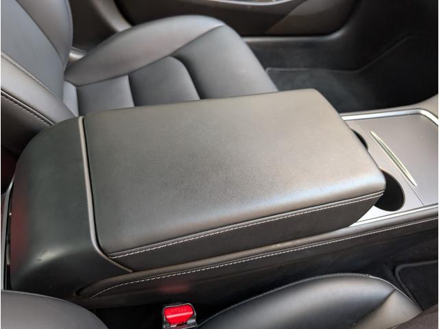 モデル３ スタンダードレンジプラス　黒内装　ブラックレザー　クリアランスソナー　バックカメラ　サイドカメラ　ナビ　アルミホイール　サンルーフ　ＡＴ　パワーシート　Ｂｌｕｅｔｏｏｔｈ　エアコン　パワーウィンドウ（47枚目）