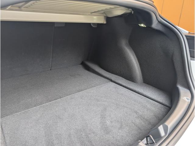 モデル３ スタンダードレンジプラス　黒内装　ブラックレザー　クリアランスソナー　バックカメラ　サイドカメラ　ナビ　アルミホイール　サンルーフ　ＡＴ　パワーシート　Ｂｌｕｅｔｏｏｔｈ　エアコン　パワーウィンドウ（58枚目）