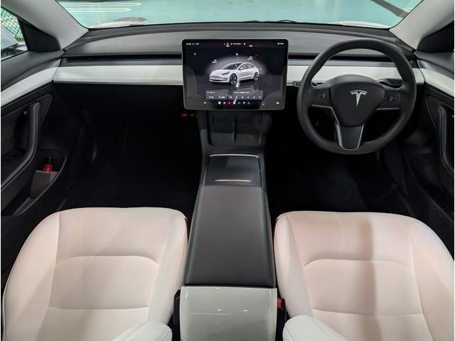 モデル3 スタンダードレンジプラス ETC バックカメラ サイドカメラ ナビ アルミホイール サンルーフ AT シートヒーター パワーシート エアコン パワーステアリング(2枚目)