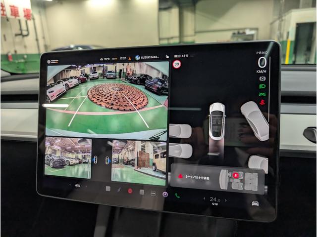 モデル3 スタンダードレンジプラス ETC バックカメラ サイドカメラ ナビ アルミホイール サンルーフ AT シートヒーター パワーシート エアコン パワーステアリング(5枚目)