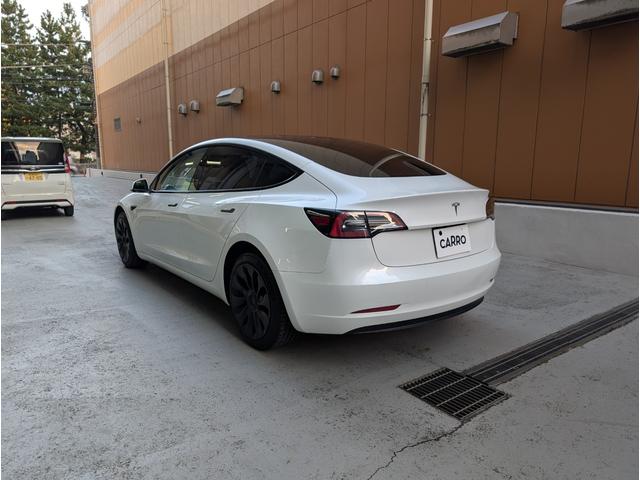 モデル3 スタンダードレンジプラス ETC バックカメラ サイドカメラ ナビ アルミホイール サンルーフ AT シートヒーター パワーシート エアコン パワーステアリング(17枚目)