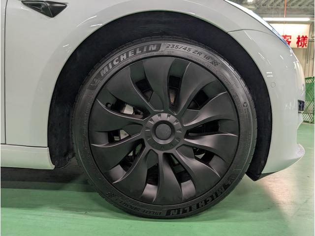 モデル3 スタンダードレンジプラス ETC バックカメラ サイドカメラ ナビ アルミホイール サンルーフ AT シートヒーター パワーシート エアコン パワーステアリング(27枚目)