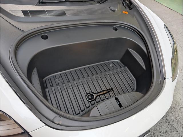 モデル3 スタンダードレンジプラス ETC バックカメラ サイドカメラ ナビ アルミホイール サンルーフ AT シートヒーター パワーシート エアコン パワーステアリング(29枚目)