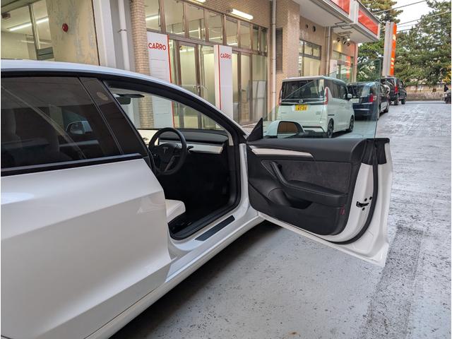 モデル3 スタンダードレンジプラス ETC バックカメラ サイドカメラ ナビ アルミホイール サンルーフ AT シートヒーター パワーシート エアコン パワーステアリング(30枚目)