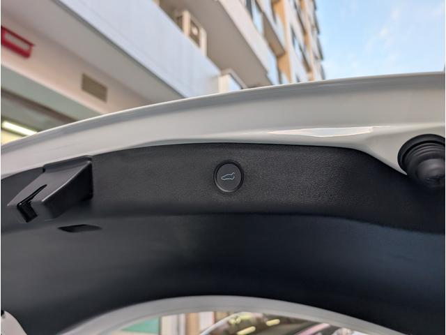 モデル3 スタンダードレンジプラス ETC バックカメラ サイドカメラ ナビ アルミホイール サンルーフ AT シートヒーター パワーシート エアコン パワーステアリング(52枚目)