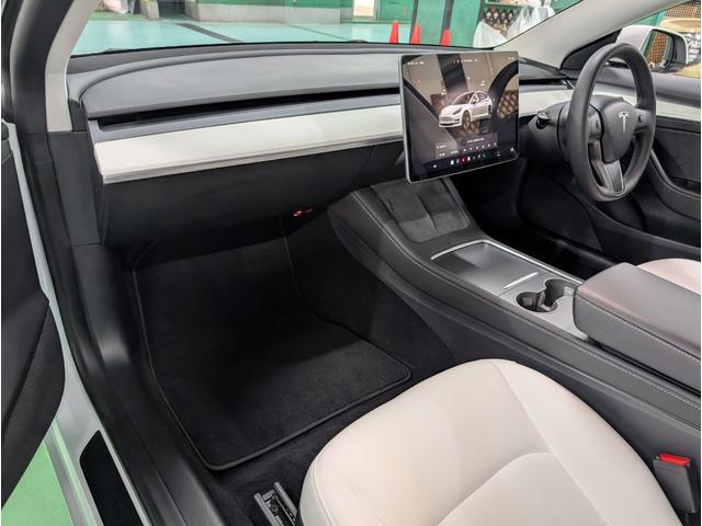 モデル3 スタンダードレンジプラス ETC バックカメラ サイドカメラ ナビ アルミホイール サンルーフ AT シートヒーター パワーシート エアコン パワーステアリング(57枚目)