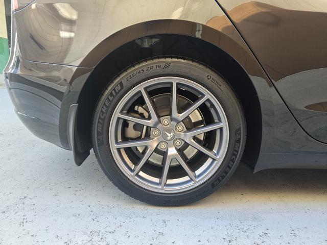 モデル3 ロングレンジ AWD ドライブレコーダー ETC バックカメラ サイドカメラ ナビ アルミホイール オートマチックハイビーム AT パワーシート Bluetooth パワーステアリング(26枚目)