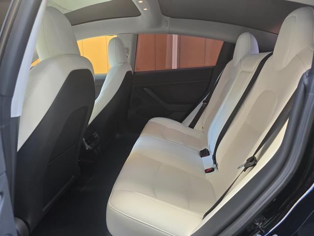 モデル3 ロングレンジ AWD ドライブレコーダー ETC バックカメラ サイドカメラ ナビ アルミホイール オートマチックハイビーム AT パワーシート Bluetooth パワーステアリング(51枚目)