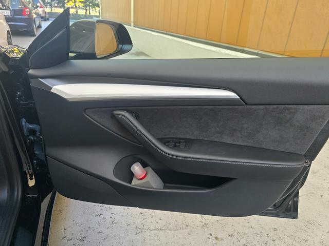モデル3 ロングレンジ AWD ドライブレコーダー ETC バックカメラ サイドカメラ ナビ アルミホイール オートマチックハイビーム AT パワーシート Bluetooth パワーステアリング(61枚目)