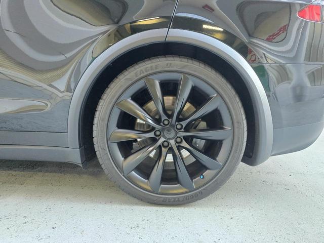 モデルＸ ロングレンジ　ＥＴＣ　バックカメラ　サイドカメラ　オートクルーズコントロール　パワーシート　サンルーフ　ナビ　電動リアゲート　アルミホイール　電動格納ミラー　ＣＶＴ　エアコン　パワーステアリング（25枚目）