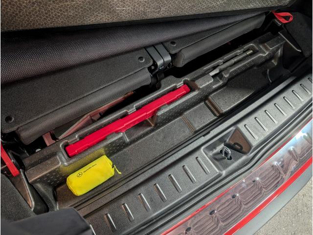 EQB EQB350 4マチック AMGラインパッケージ 4WD 全周囲カメラ クリアランスソナー オートクルーズコントロール パワーシート 衝突被害軽減システム ナビ TV LEDヘッドランプ ヘッドライトウォッシャー アルミホイール シートヒーター(67枚目)