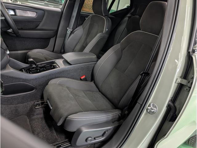 ＸＣ４０リチャージ リチャージ　アルティメットツインモーター　４ＷＤ　ドライブレコーダー　ＥＴＣ　クリアランスソナー　オートクルーズコントロール　レーンアシスト　パワーシート　衝突被害軽減システム　サンルーフ　オートマチックハイビーム　オートライト（32枚目）