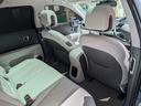 ラウンジ　ＡＷＤ　リミテッドエディション　ワンオーナー・新車保証継承　限定２０台　ドライブレコーダー　全周囲カメラ　オートクルーズコントロール　レーンアシスト　パワーシート　衝突被害軽減システム　サンルーフ　ナビ　オートライト　電動リアゲート（50枚目）
