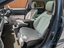 ラウンジ　ＡＷＤ　リミテッドエディション　ワンオーナー・新車保証継承　限定２０台　ドライブレコーダー　全周囲カメラ　オートクルーズコントロール　レーンアシスト　パワーシート　衝突被害軽減システム　サンルーフ　ナビ　オートライト　電動リアゲート（64枚目）
