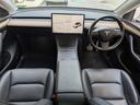 毎回座るフロントシート。運転席は必ず使用する部分ですので、座り心地が重要です！