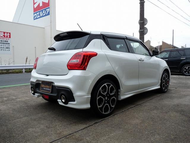 スイフトスポーツ ベースグレード　１オーナー車　純正６速ＭＴ純正オプションフルエアロ　パイオニアナビフルセグＴＶ　ＢＴ接続　ＥＴＣ　ドライブレコーダー　キーレス　スマートキー　ＬＥＤライト　シートヒーター　取説　保証書　スペアキー（8枚目）