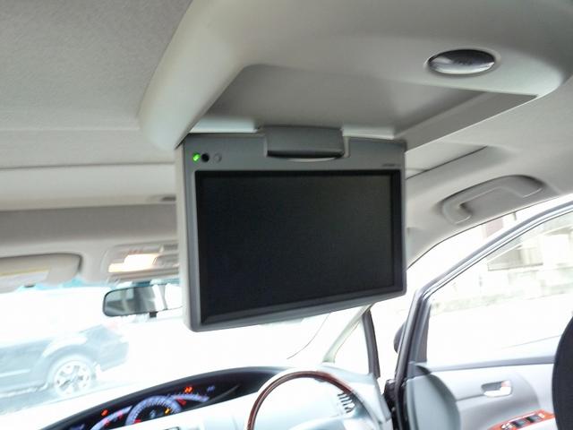 エスティマ ２．４アエラス　Ｇエディション　限定車　サンルーフナビフルセグＴＶ９インチ後席モニターＥＴＣＢｌｕｅｔｏｏｔｈバックカメラ両側パワースライドドアキーレスＨＩＤヘッドライトトヨタディーラーメンテナンス車取説保証書整備記録あり（17枚目）