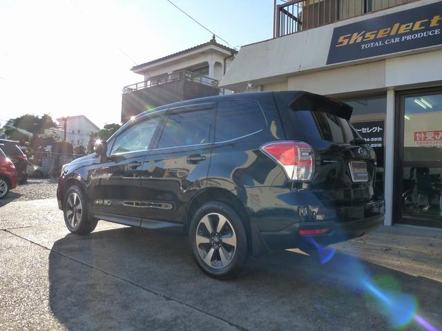 フォレスター ２．０ｉ－Ｌ　１オーナー車．純正６速ＭＴ後期型ナビ地デジフルセグＴＶ　バックカメラＥＴＣインテリアＰＫＧＳＴＩフレキシブルタワーバー全席シートヒータースマートキークルコンＬＥＤライト取説保証書スペアキー１７インチ（6枚目）