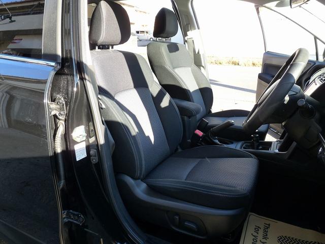 フォレスター ２．０ｉ－Ｌ　１オーナー車．純正６速ＭＴ後期型ナビ地デジフルセグＴＶ　バックカメラＥＴＣインテリアＰＫＧＳＴＩフレキシブルタワーバー全席シートヒータースマートキークルコンＬＥＤライト取説保証書スペアキー１７インチ（36枚目）