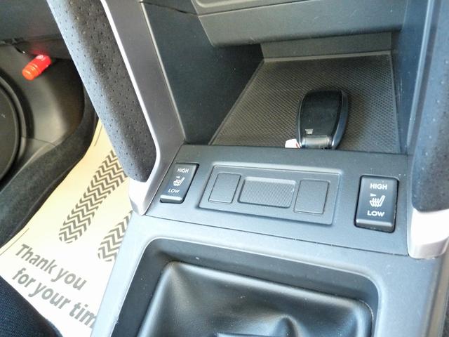 フォレスター ２．０ｉ－Ｌ　１オーナー車．純正６速ＭＴ後期型ナビ地デジフルセグＴＶ　バックカメラＥＴＣインテリアＰＫＧＳＴＩフレキシブルタワーバー全席シートヒータースマートキークルコンＬＥＤライト取説保証書スペアキー１７インチ（52枚目）