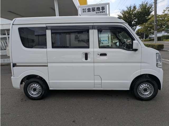 ＮＶ１００クリッパーバン ＤＸ　ＧＬエマージェンシーブレーキパッケージ　１２ヶ月走行無制限保証　ナビ　ドラレコ　ＥＴＣ　衝突軽減ブレーキ（7枚目）
