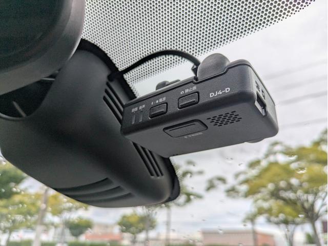 セレナ オーテック スポーツスペック 12ヶ月走行無制限保証 プロパイロット 純正ナビ ドラレコ ETC レザーシート AUTECH17インチアルミホイール S-HYBRID(64枚目)