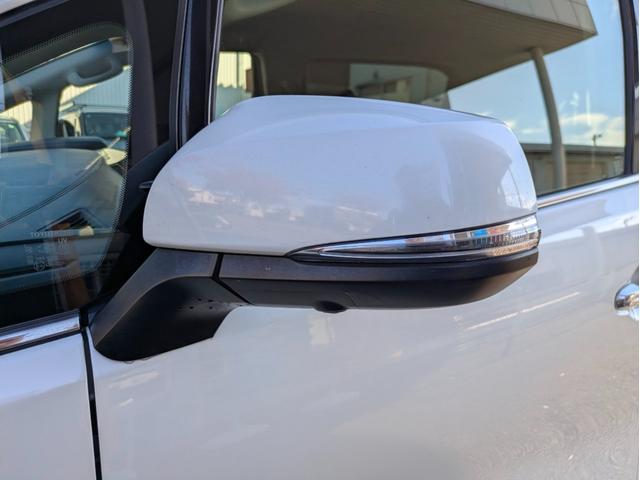 ヴェルファイア 2.5Z Aエディション 12ヶ月走行無制限保証 オートクルーズコントロール 両側電動スライドドア 全周囲カメラ ナビ ETC オットマン キャプテンシート ウォークスルー スタッドレスタイヤ(19枚目)