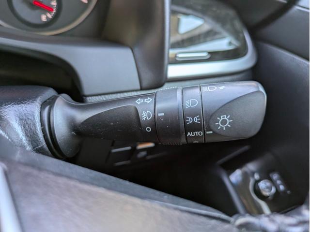 ヴェルファイア 2.5Z Aエディション 12ヶ月走行無制限保証 オートクルーズコントロール 両側電動スライドドア 全周囲カメラ ナビ ETC オットマン キャプテンシート ウォークスルー スタッドレスタイヤ(30枚目)